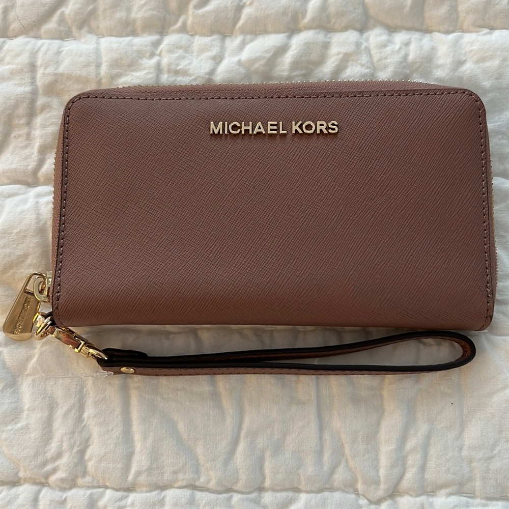 Michael Kors large Jet Set Travel Wallet